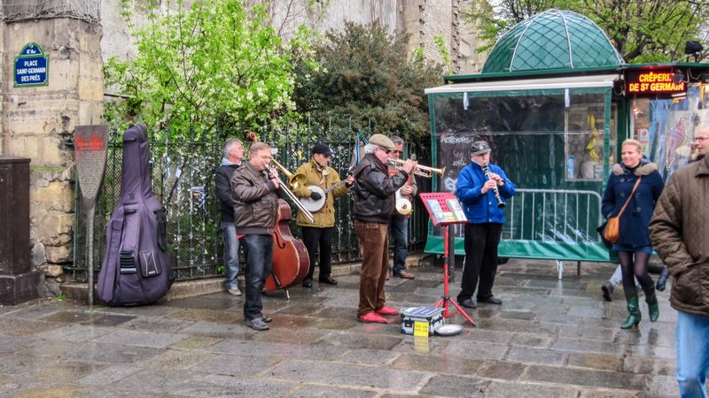 Street musicians performing in St Germain-des-Pres