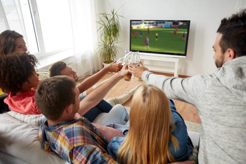 Sledování fotbalu v TV