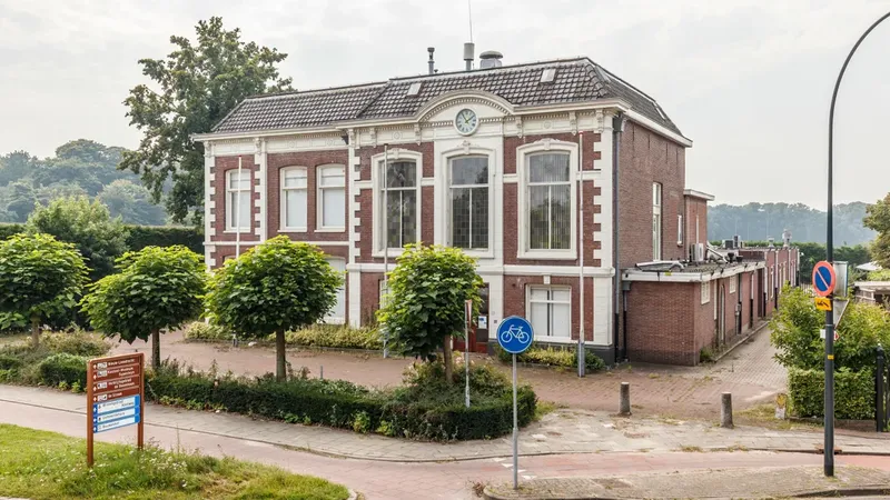 Nieuw Loosdrechtsedijk, Loosdrecht