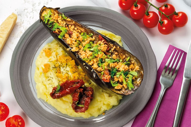 Aubergines grillées, crumble de parmesan