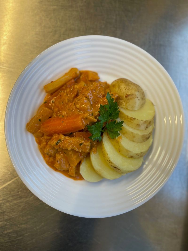 Krämig rotfruktsstroganoff
