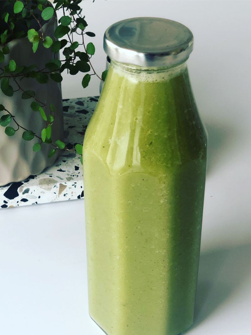Storasysters smakexplosion - en grön smoothie