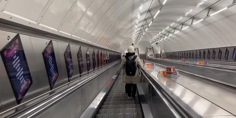 leicester Sq escalator