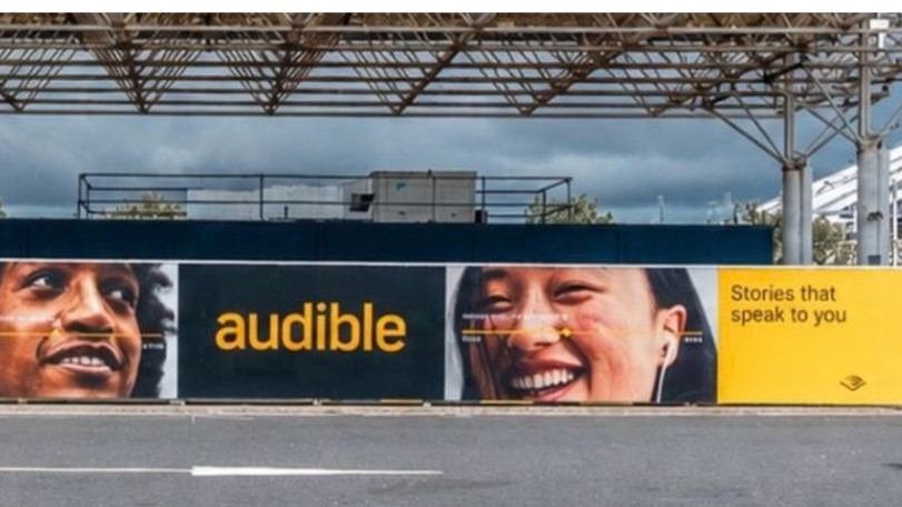 Audible OOH Le Shuttle