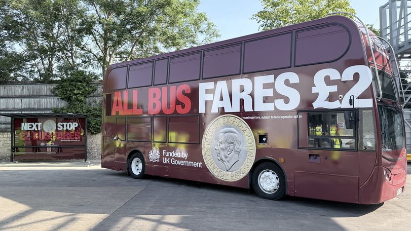 WPP Media bus 2