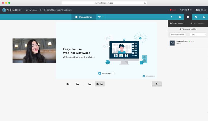 WebinarGeek live webinar room with new chat module