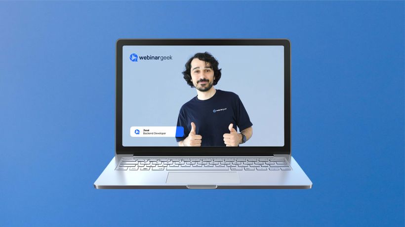 A laptop displays a man giving thumbs up, with the WebinarGeek logo and a badge reading "José, Backend Developer" on a blue background.