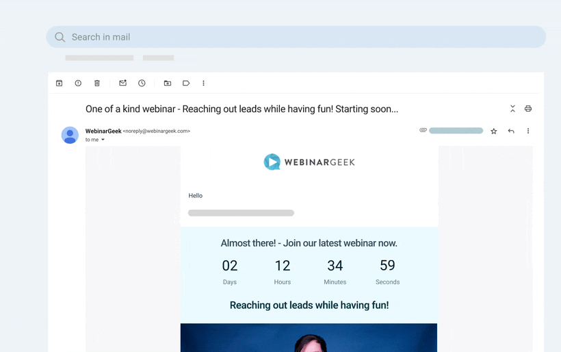 gif showing reminder email with countdown section