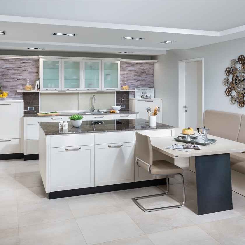 Anrichte für die Küche in Tischlerqualität | P.MAX Maßmöbel