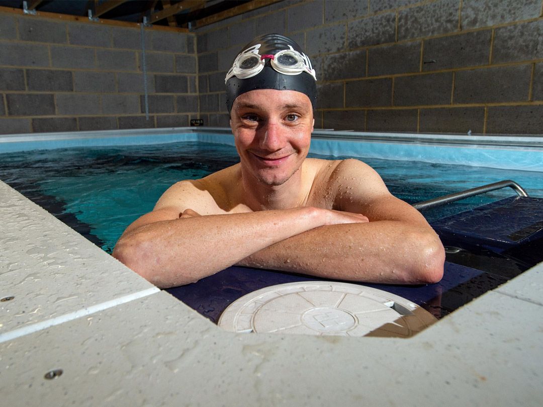 picture of Olympic triathlete Alistair Brownlee in his Endless Pools Elite pool