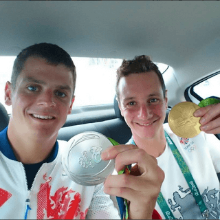 picture of triathletes Jonny and Alistair Brownlee with their 2016 Olympic medals