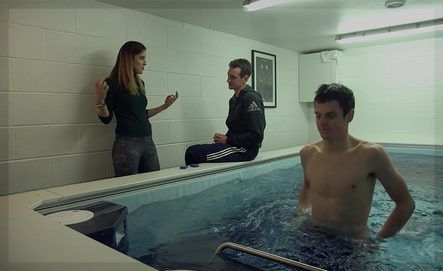 Picture of Jonny and Alistair Brownlee at their training pool
