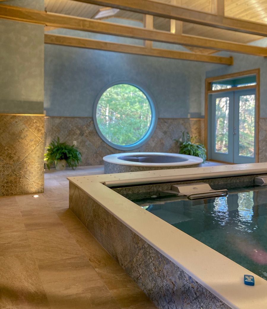 picture of Terry and Sara pool house interior with their Endless Pools Dual Propulsion pool