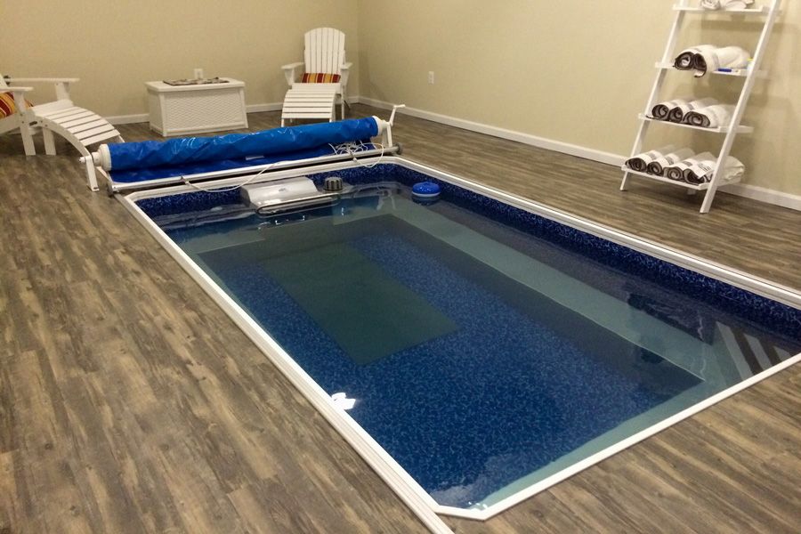 picture of indoor therapy pool for arthritis treatment