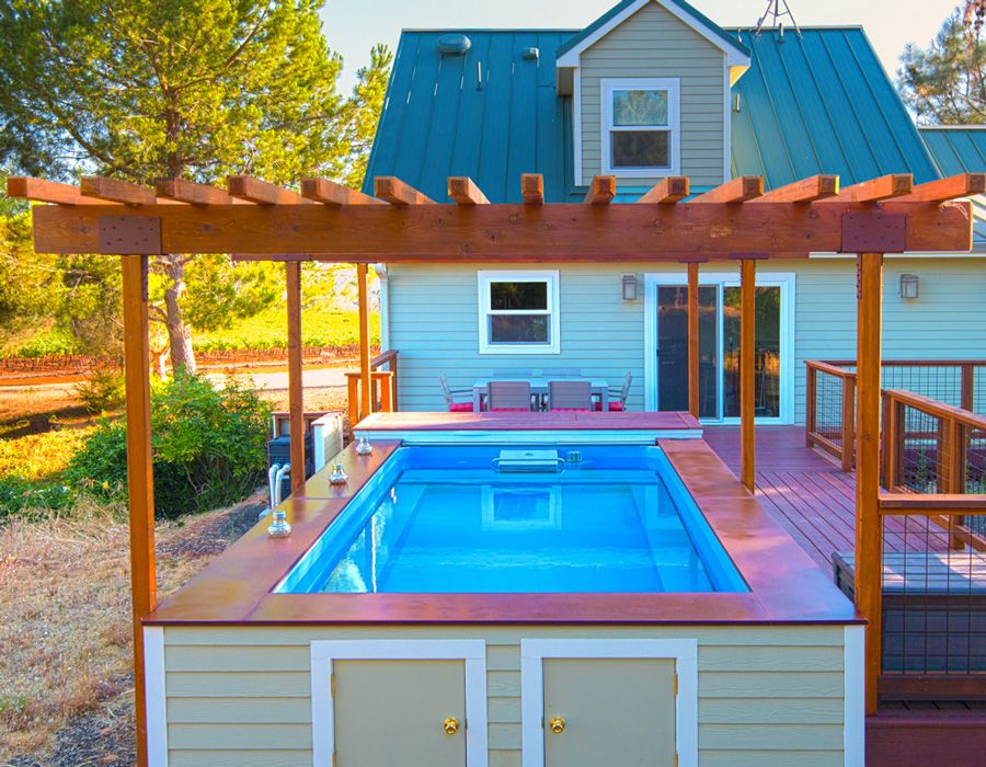 picture of backyard Endless Pools model installed aboveground