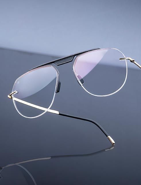 primo piano del ponte e della montatura stampati in 3D del modello La Futuriste