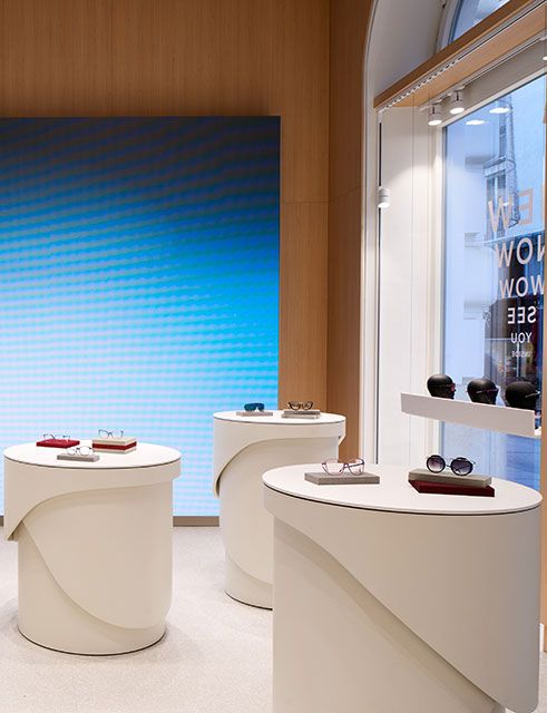 Dentro House of Silhouette