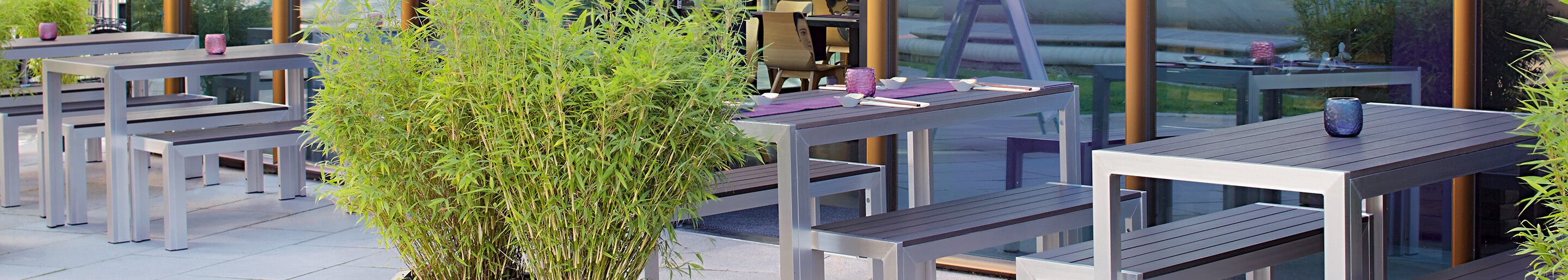 Outdoor Tisch-Bank-Kombinationen für Gastronomie und Hotellerie